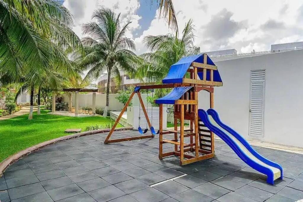 Home & Office Cancun Pool Экстерьер фото