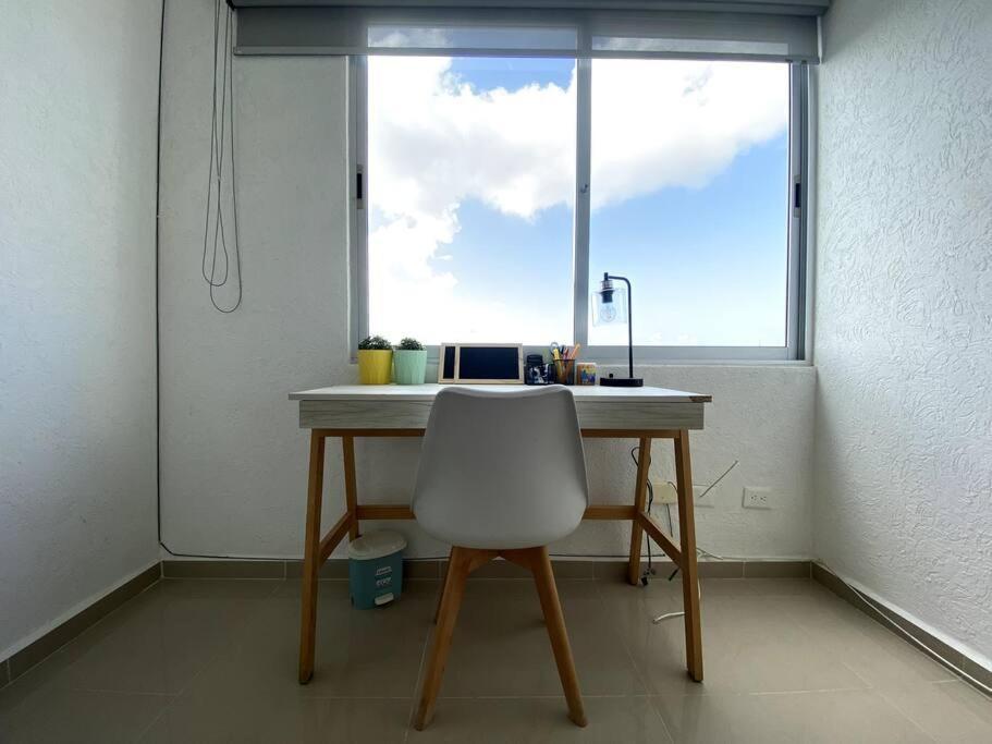 Home & Office Cancun Pool Экстерьер фото